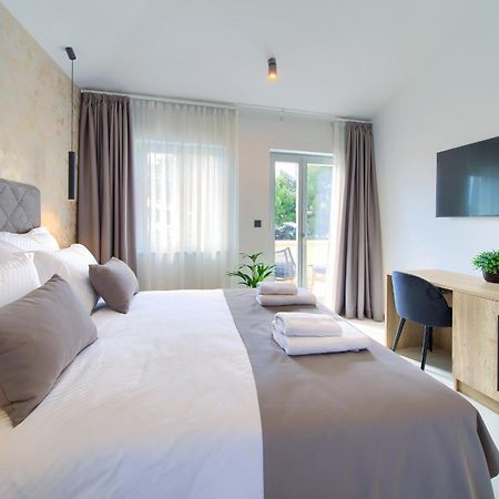 Portella Rooms คิร์ก ภายนอก รูปภาพ